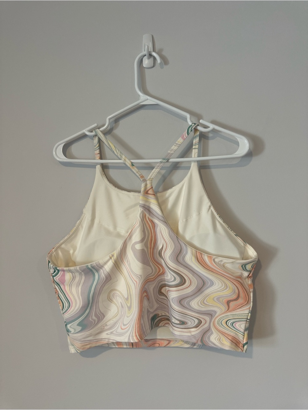 Old Navy PowerSoft Marble Print Racerback Tank – Pastel Workout Top (XL) - Picture 4 of 8